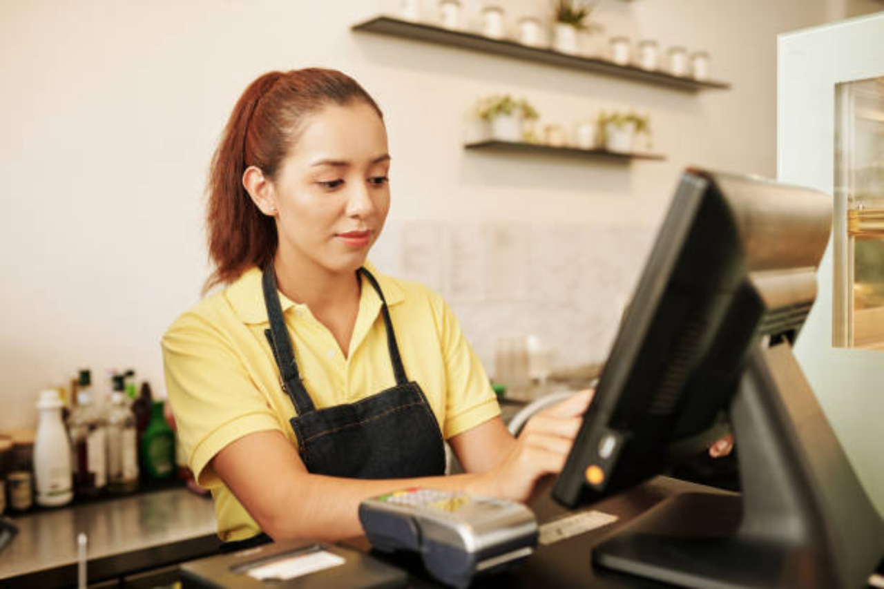 Aplikasi Point of Sales Adalah Solusi Digital untuk Operasional