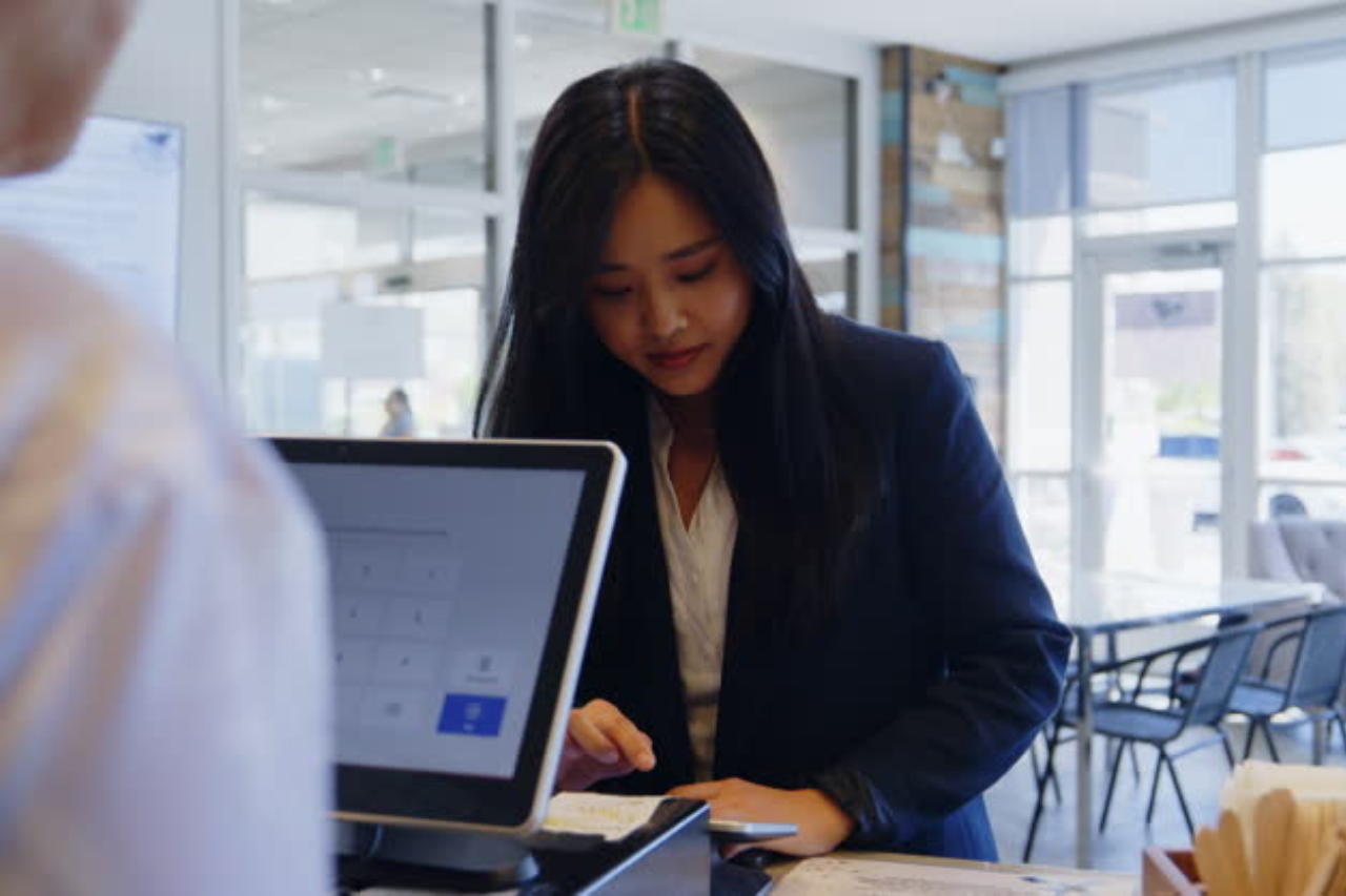 Point of Sales Aplikasi: Pengertian, Fungsi, Cara Kerja, dan Tips
