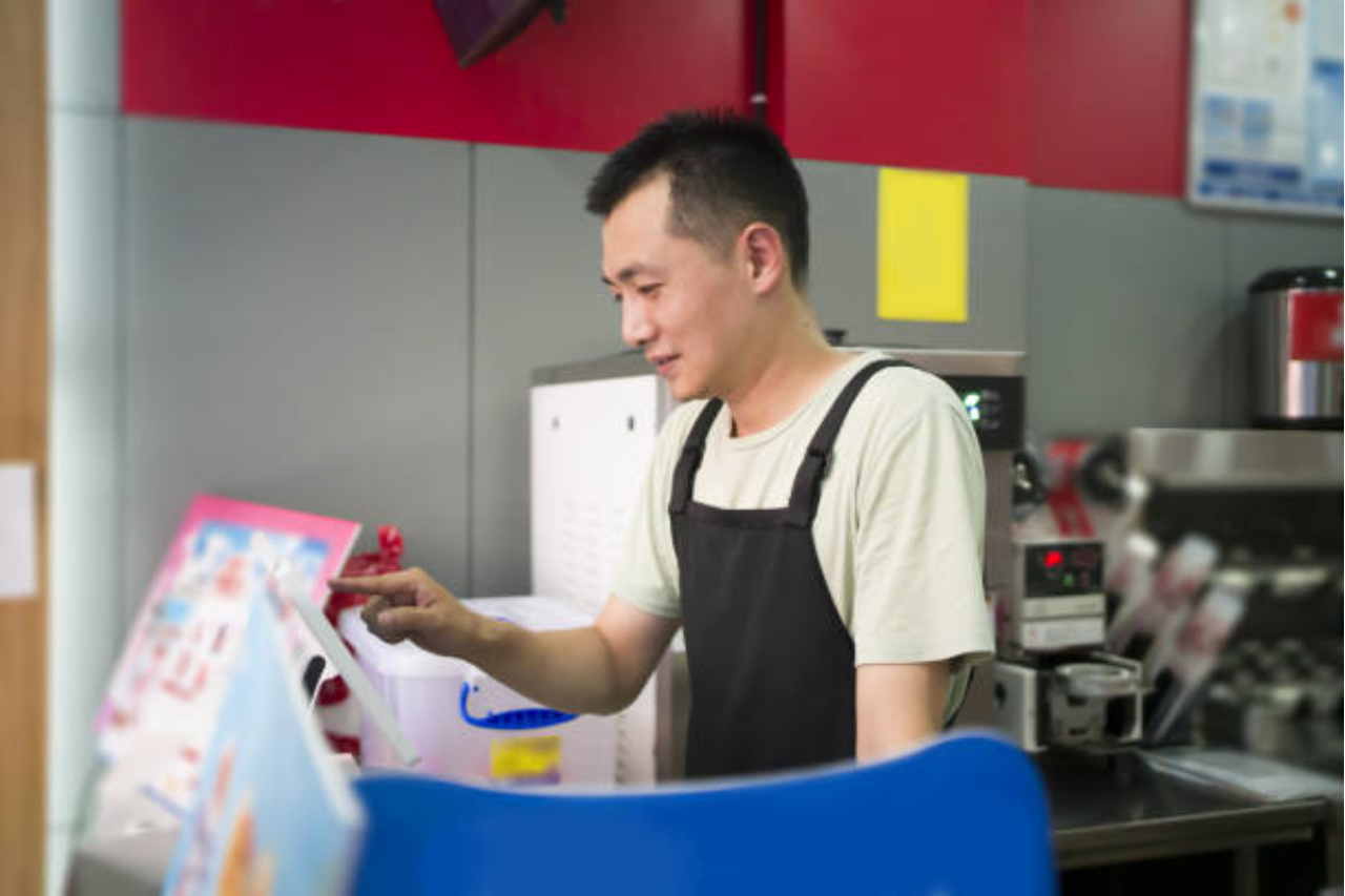 Point of Sales Erajaya: Gambaran Sistem Kasir untuk Bisnis Retail Modern