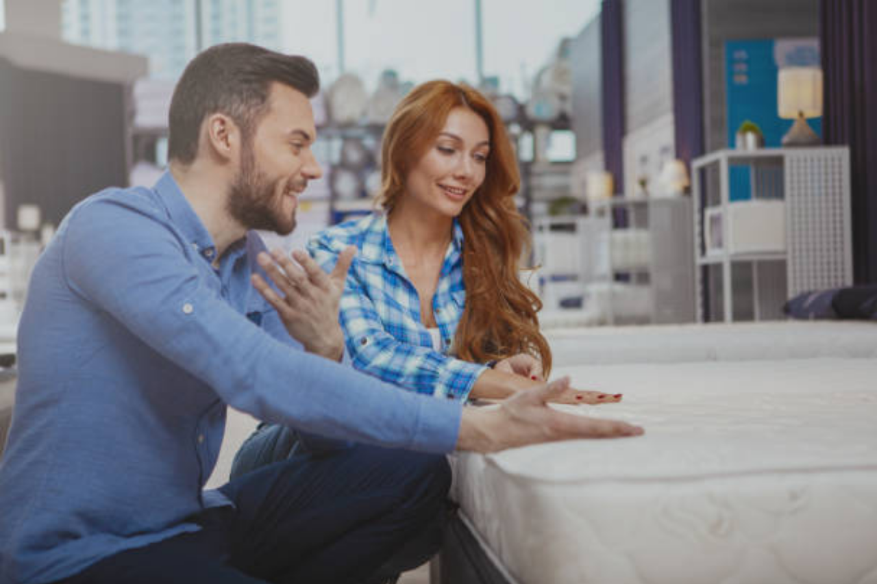 Soft Selling Adalah: Pengertian, Ciri, Contoh, dan Cara Menerapkannya